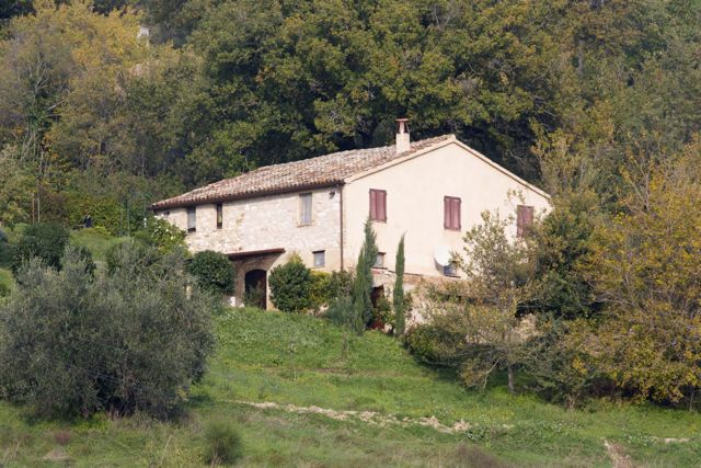 2148 Oorspronkelijke boerenwoning De Marche 