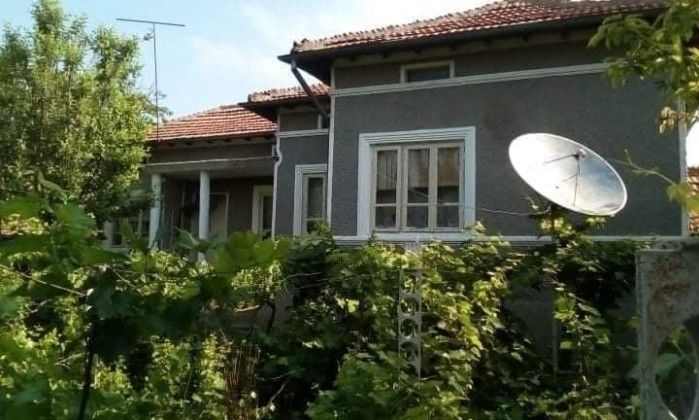 Ik ben mooi , woon mooi en heb 4 kamers  
