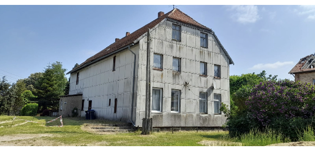 Real estate and building land